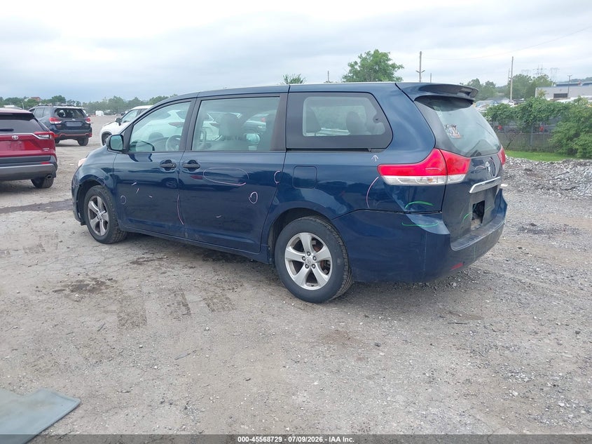 2011 Toyota Sienna VIN 5TDZK3DC1BS068055 IAAI salvage auction — FRONT & REAR, Salvage (Pennsylvania), sold $2,100 on 2026-07-31 (photo 3)