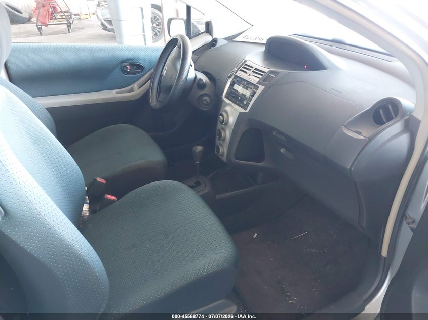 2007 Toyota Yaris VIN JTDJT923575110823 IAAI salvage auction — NORMAL WEAR, Clear (Florida), sold $450 on 2026-07-29 (photo 5)