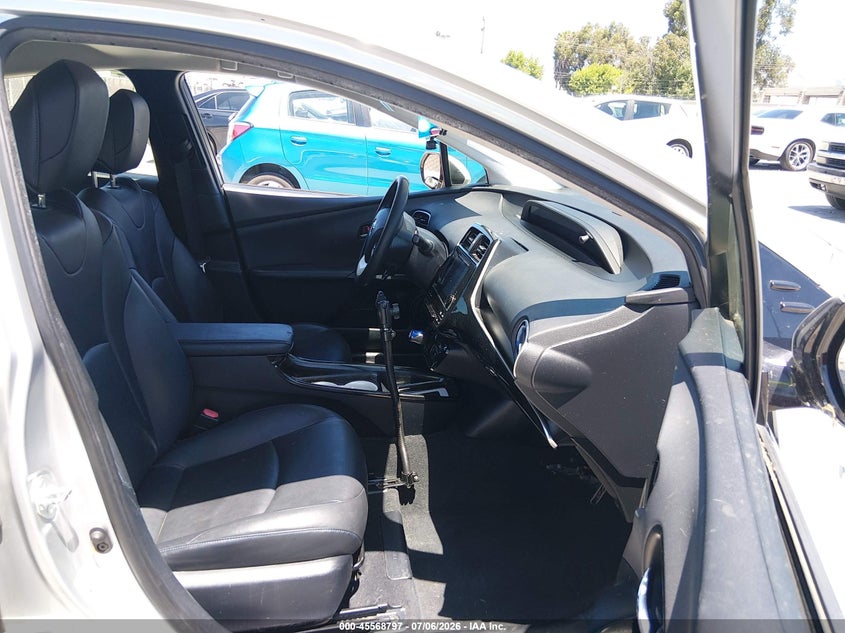 2016 Toyota Prius VIN JTDKARFU7G3008058 IAAI salvage auction — NORMAL WEAR, Salvage (California), sold $2,975 on 2026-07-29 (photo 5)