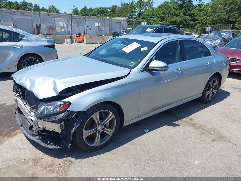 2017 Mercedes-benz E-klasse VIN WDDZF4KB7HA084096 IAAI salvage auction — FRONT END, Mv-907A (New York), sold $1,050 on 2026-07-28 (photo 2)