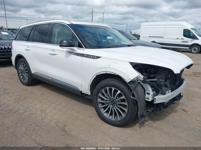 2020 Lincoln Aviator VIN 5LM5J7XCXLGL21530 — IAAI salvage auction photo