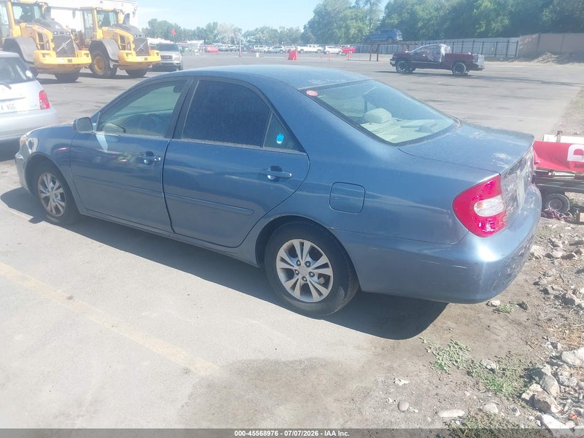 2004 Toyota Camry VIN 4T1BF30KX4U588445 IAAI salvage auction — NORMAL WEAR, Clear (Utah), sold $425 on 2026-07-18 (photo 3)
