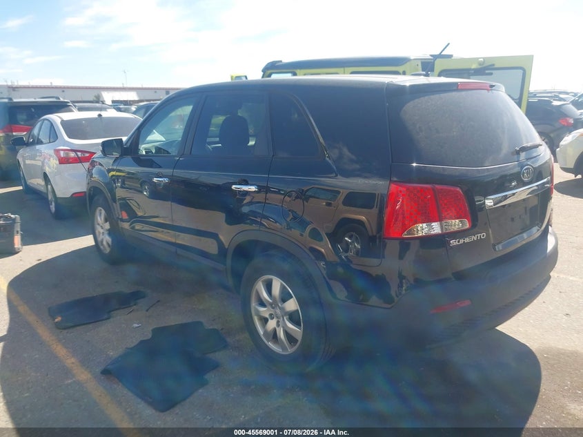 2013 Kia Sorento VIN 5XYKT3A12DG392505 IAAI salvage auction — NORMAL WEAR, Clear (Colorado), sold $650 on 2026-07-21 (photo 3)