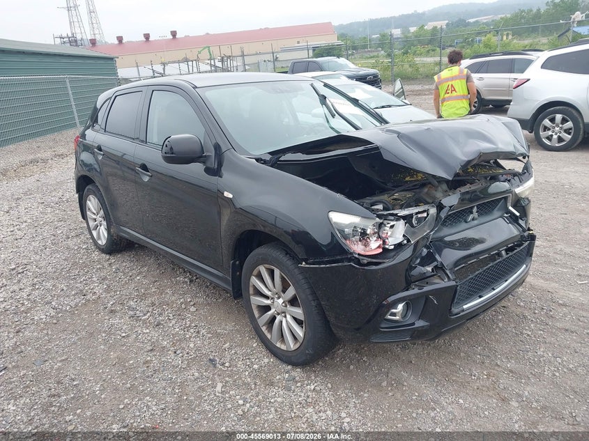 2011 Mitsubishi Outlander VIN JA4AR4AU1BZ015473 IAAI salvage auction — FRONT END, Salvage (Pennsylvania), sold $425 on 2026-07-21 (photo 1)