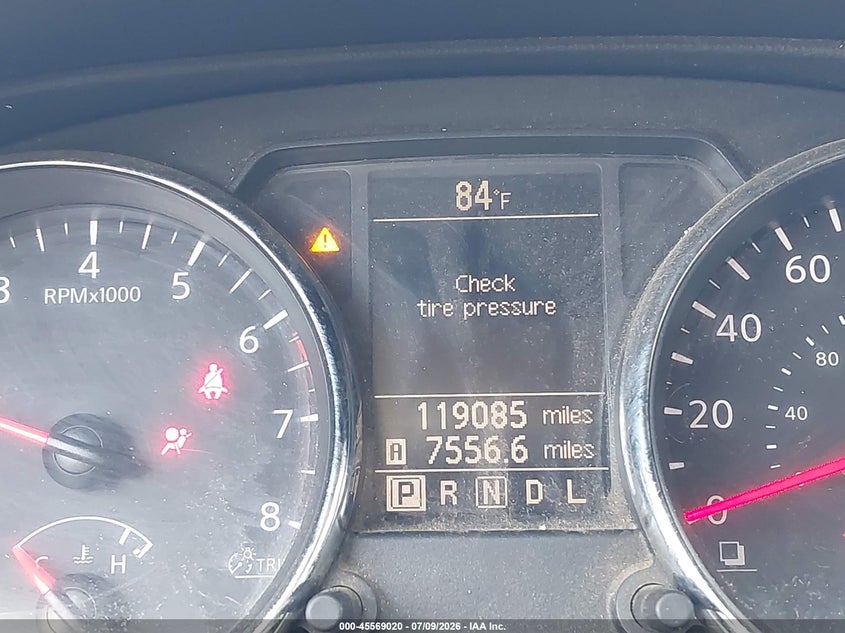 2013 Nissan Rogue sport VIN JN8AS5MV4DW647591 IAAI salvage auction — REAR END, Clear (New York), sold $425 on 2026-07-14 (photo 7)