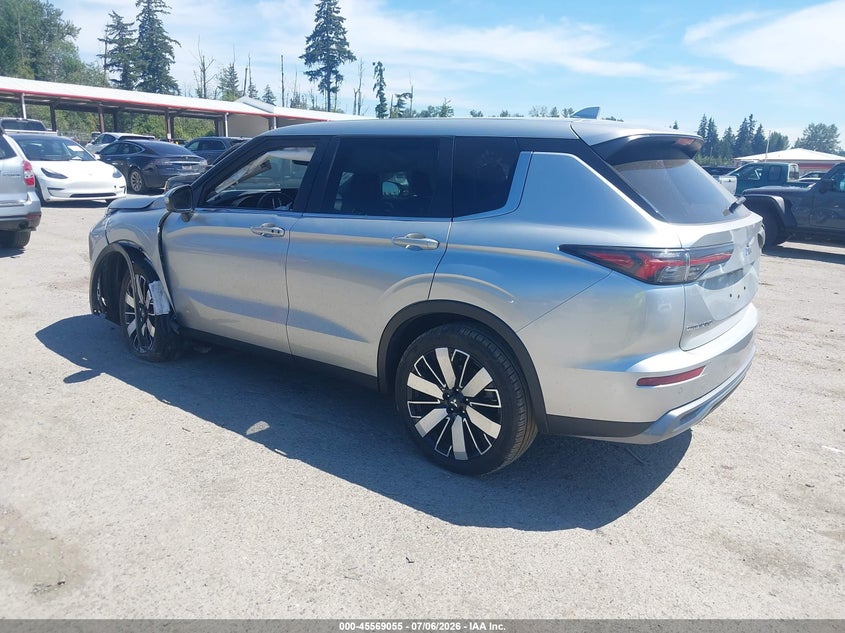 2025 Mitsubishi Outlander VIN JA4J4VA8XSZ038807 IAAI salvage auction — FRONT END, Salvage Title, sold $8,450 on 2026-07-15 (photo 3)