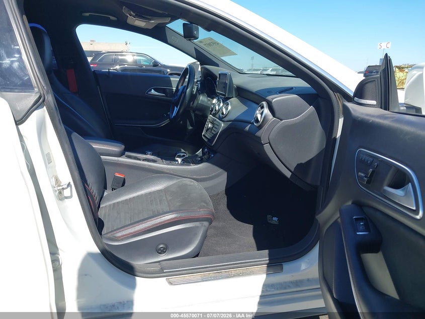 2014 Mercedes-benz Cla-klasse amg VIN WDDSJ5CB6EN072529 IAAI salvage auction — RIGHT REAR, Clear - Dealer Only (California), sold $9,000 on 2026-07-25 (photo 5)