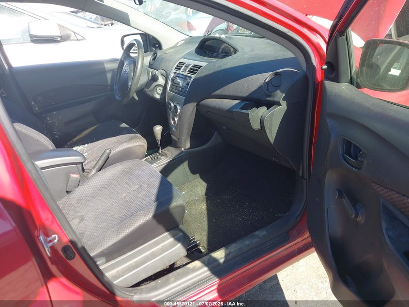 2007 Toyota Yaris VIN JTDBT923771175183 IAAI salvage auction — FRONT END, Salvage (California), sold $1,250 on 2026-07-30 (photo 5)