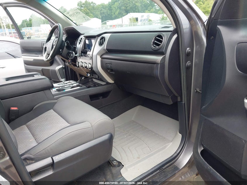 2014 Toyota Tundra VIN 5TFUY5F13EX398987 IAAI salvage auction — NORMAL WEAR, Clear (Virginia), sold $7,600 on 2026-07-17 (photo 5)