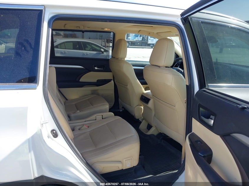 2017 Toyota Highlander VIN 5TDKZRFH5HS518873 IAAI salvage auction — REAR END, Salvage (California), sold $10,600 on 2026-07-29 (photo 8)