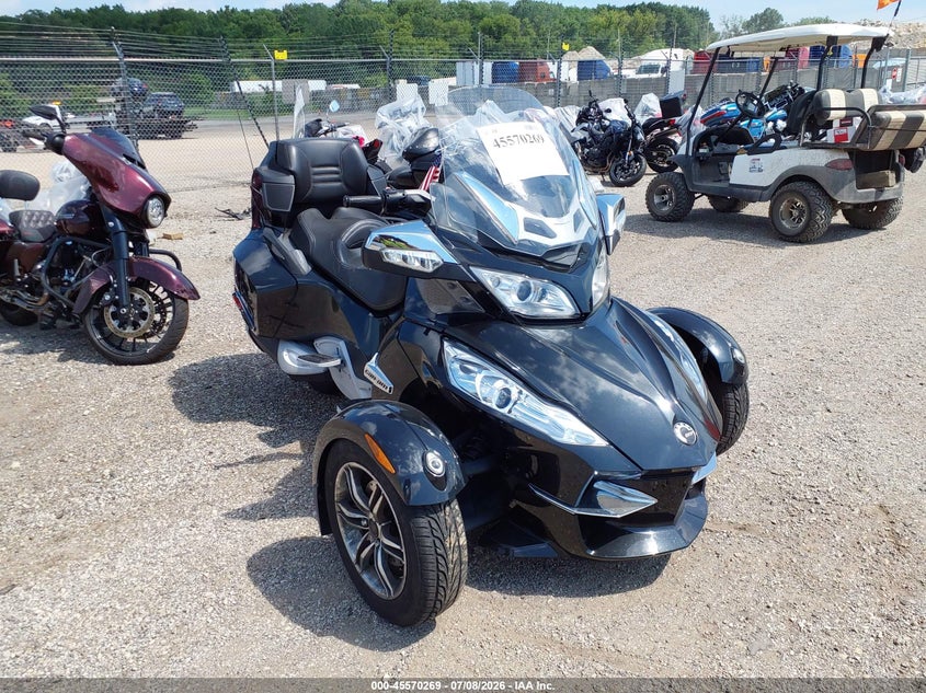 2011 Can-am Spyder roadster VIN 2BXJBLC1XBV000012 IAAI salvage auction — UNDERCARRIAGE, Salvage (Illinois), sold $3,000 on 2026-08-18 (photo 1)