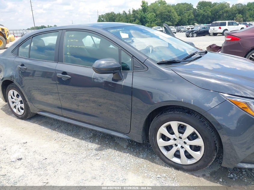 2024 Toyota Corolla VIN 5YFB4MDE3RP167496 IAAI salvage auction — RIGHT FRONT, Salvage Title, sold $13,300 on 2026-07-15 (photo 6)