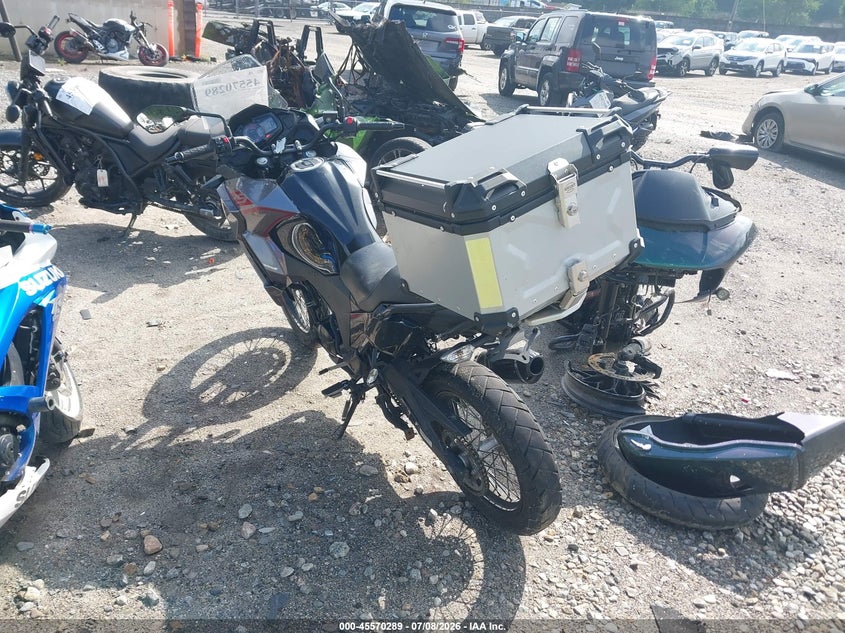2021 Kawasaki VIN JKALE8C10MDA10914 IAAI salvage auction — FRONT END, Salvage Title, sold $625 on 2026-09-13 (photo 3)