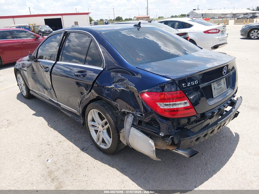 2014 Mercedes-benz C-klasse VIN WDDGF4HB2EG229861 IAAI salvage auction — NORMAL WEAR, Original (Texas), sold $600 on 2026-07-29 (photo 3)