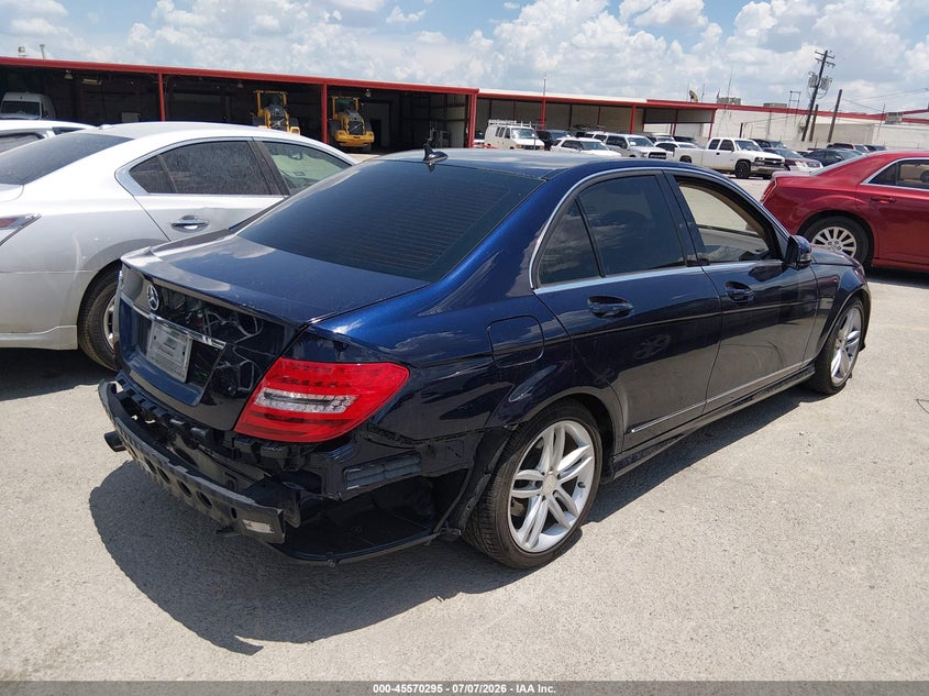 2014 Mercedes-benz C-klasse VIN WDDGF4HB2EG229861 IAAI salvage auction — NORMAL WEAR, Original (Texas), sold $600 on 2026-07-29 (photo 4)