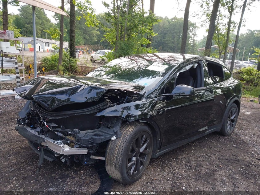 2023 Tesla Model x VIN 7SAXCBE52PF377482 IAAI salvage auction — FRONT END, Salvage (Virginia), sold $15,250 on 2026-08-20 (photo 6)
