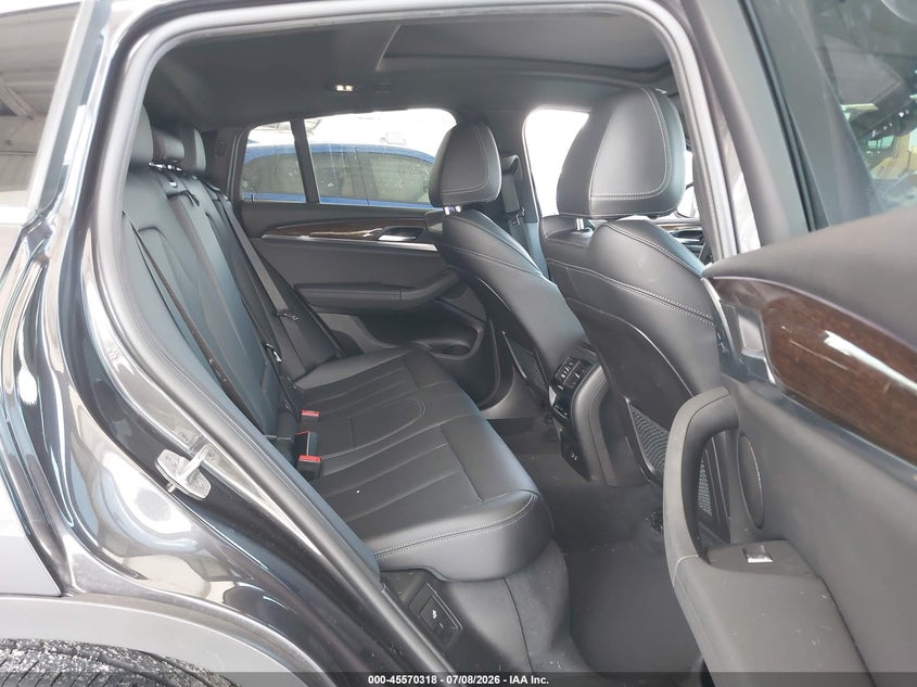 2022 BMW X4 VIN 5UX33DT05N9H43409 IAAI salvage auction — LEFT SIDE, Rebuildable (Florida), sold $25 on 2026-07-29 (photo 8)