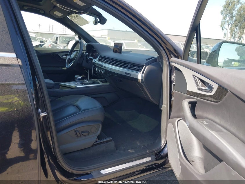 2019 Audi Q7 VIN WA1AHAF72KD045406 IAAI salvage auction — REAR END, Salvage Title, sold $11,100 on 2026-08-21 (photo 5)