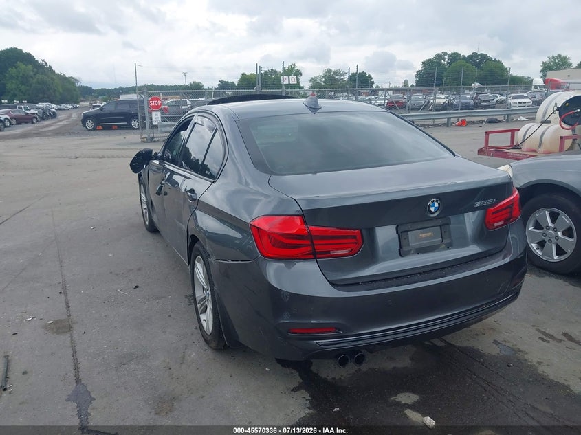 2016 BMW 3er VIN WBA8E9C55GK647277 IAAI salvage auction — LEFT SIDE, Salvage (North Carolina), sold $2,400 on 2026-07-29 (photo 3)
