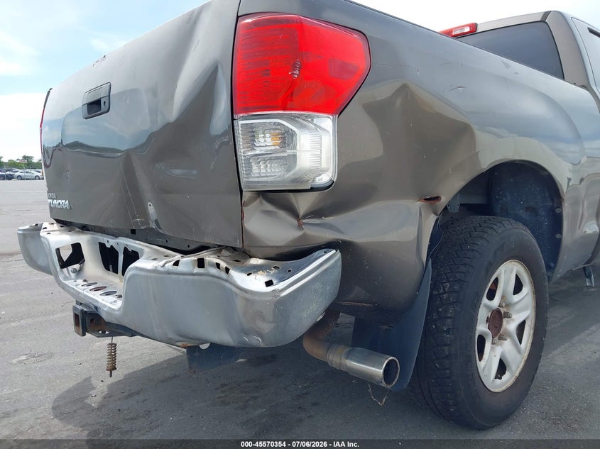 2010 Toyota Tundra VIN 5TFRU5F13AX023564 IAAI salvage auction — NORMAL WEAR, Clear (Florida), sold $3,325 on 2026-07-29 (photo 6)