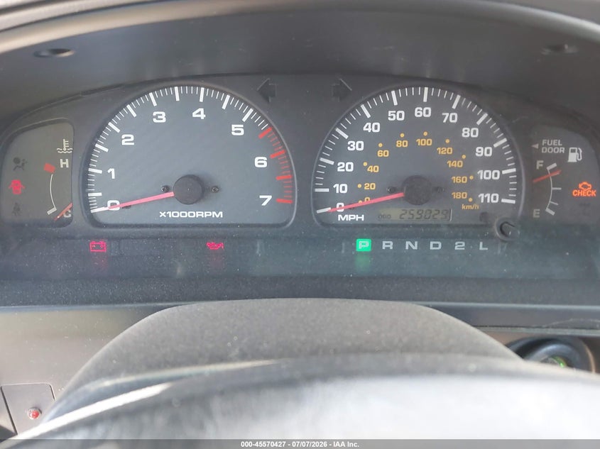 2000 Toyota 4runner VIN JT3GM84R9Y0060529 IAAI salvage auction — NORMAL WEAR, Salvage (California), sold $1,000 on 2026-07-29 (photo 7)