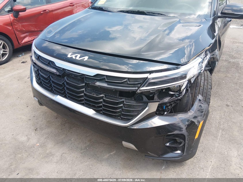 2026 Kia Seltos VIN KNDEUCAA3T7927055 IAAI salvage auction — LEFT FRONT, Salvage (Ohio), sold $8,000 on 2026-08-18 (photo 6)