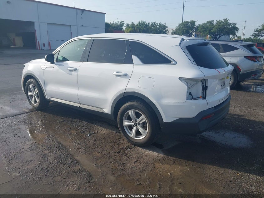 2022 Kia Sorento VIN 5XYRG4LC1NG123842 IAAI salvage auction — SIDE, Rebuildable (Florida), sold $5,200 on 2026-07-17 (photo 3)