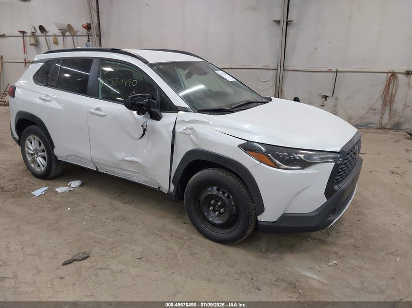 2022 Toyota Corolla cross VIN 7MUCAABG0NV006983 IAAI salvage auction — SIDE, Salvage (Pennsylvania), sold $4,150 on 2026-07-30 (photo 1)