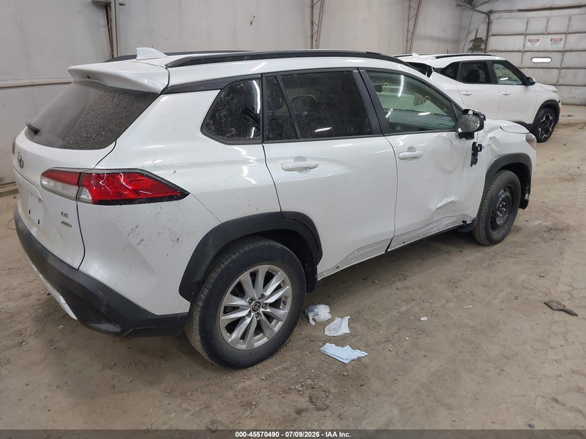 2022 Toyota Corolla cross VIN 7MUCAABG0NV006983 IAAI salvage auction — SIDE, Salvage (Pennsylvania), sold $4,150 on 2026-07-30 (photo 4)