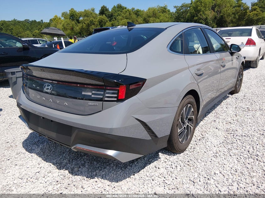 2026 Hyundai Sonata VIN KMHL24JJ6TA156964 IAAI salvage auction — FRONT END, Certificate Of Destruction (Florida), sold $6,025 on 2026-07-15 (photo 4)