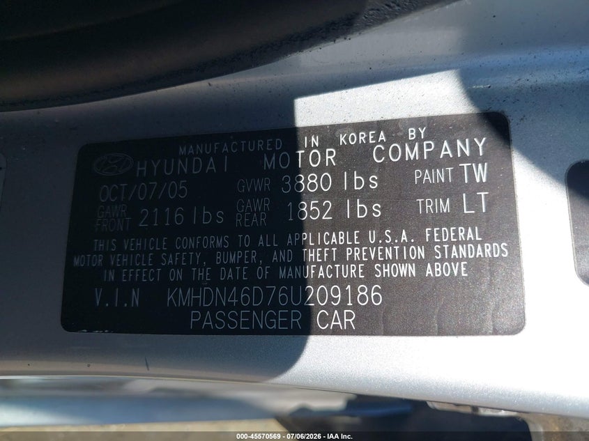 2006 Hyundai Elantra VIN KMHDN46D76U209186 IAAI salvage auction — NORMAL WEAR, Clear (New York), sold $25 on 2026-07-29 (photo 9)