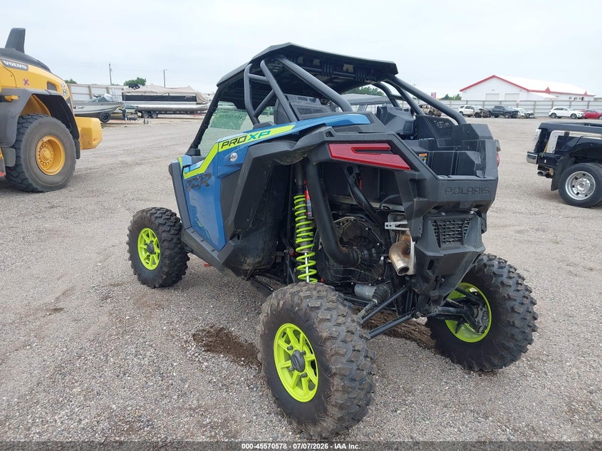 2025 Polaris Rzr VIN 3NSXPD92XSG133397 IAAI salvage auction — RIGHT FRONT, Reg Card (Minnesota), sold $15,900 on 2026-08-19 (photo 3)