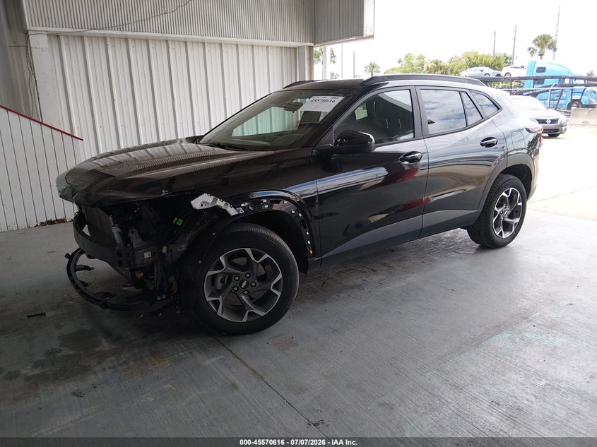 2024 Chevrolet Trax VIN KL77LHE2XRC154951 IAAI salvage auction — FRONT END, Salvage Title, sold $6,400 on 2026-07-29 (photo 2)