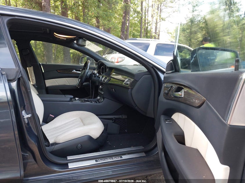 2012 Mercedes-benz Cls-klasse VIN WDDLJ7DB8CA008074 IAAI salvage auction — NORMAL WEAR, Clear (Virginia), sold $1,600 on 2026-07-14 (photo 5)