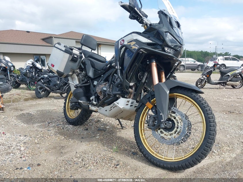 2021 Honda Crf VIN JH2SD1048MK100578 IAAI salvage auction — FRONT END, Salvage Title, sold $2,150 on 2026-07-21 (photo 1)