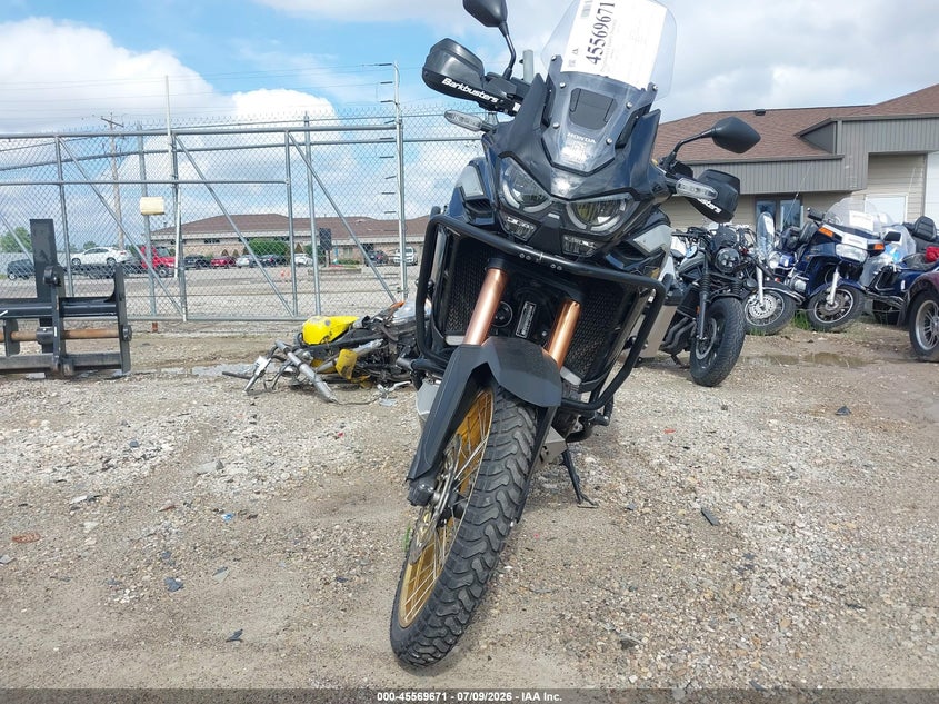 2021 Honda Crf VIN JH2SD1048MK100578 IAAI salvage auction — FRONT END, Salvage Title, sold $2,150 on 2026-07-21 (photo 5)