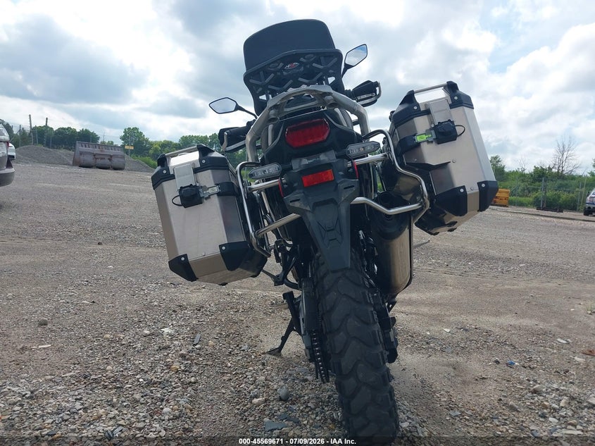 2021 Honda Crf VIN JH2SD1048MK100578 IAAI salvage auction — FRONT END, Salvage Title, sold $2,150 on 2026-07-21 (photo 6)
