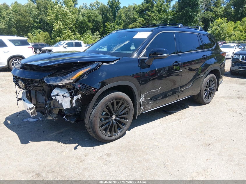 2025 Toyota Highlander VIN 5TDKDRBH1SS580931 IAAI salvage auction — FRONT END, Salvage Title, sold $15,600 on 2026-07-29 (photo 2)