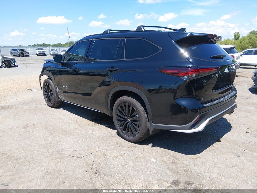 2025 Toyota Highlander VIN 5TDKDRBH1SS580931 IAAI salvage auction — FRONT END, Salvage Title, sold $15,600 on 2026-07-29 (photo 3)