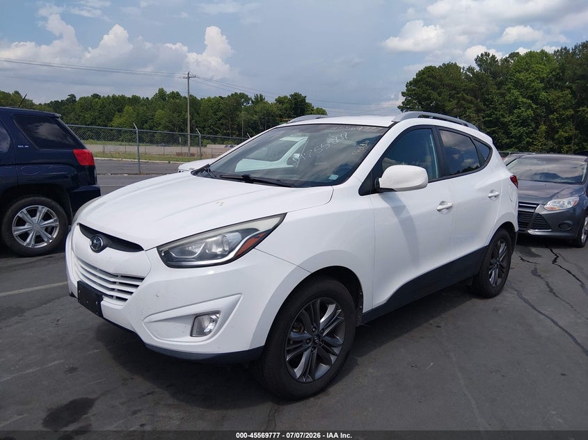 2015 Hyundai Tucson VIN KM8JUCAG0FU072559 IAAI salvage auction — NORMAL WEAR, Clear (North Carolina), sold $2,500 on 2026-07-29 (photo 2)