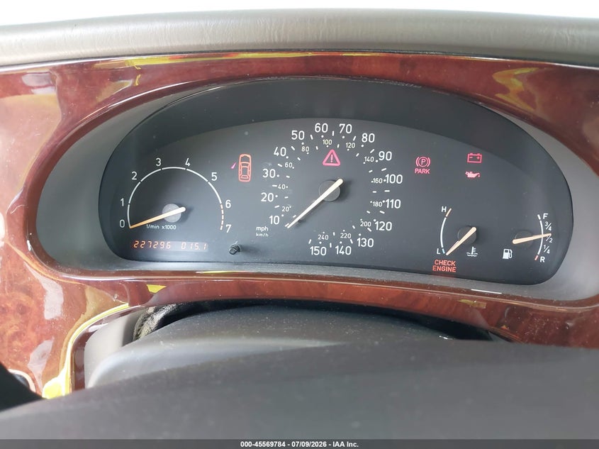 1999 Saab 9-5 VIN YS3EF45E4X3036663 IAAI salvage auction — NORMAL WEAR, Original (Ohio), sold $225 on 2026-07-16 (photo 7)