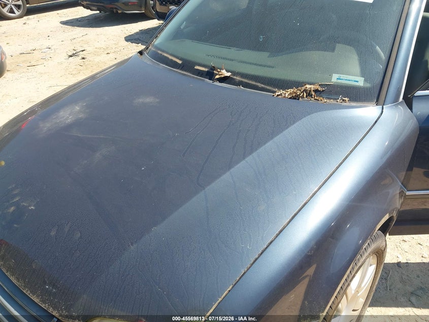 2005 Volkswagen Passat VIN WVWAD63B25E045296 IAAI salvage auction — NORMAL WEAR, Clear, sold $250 on 2026-07-20 (photo 6)