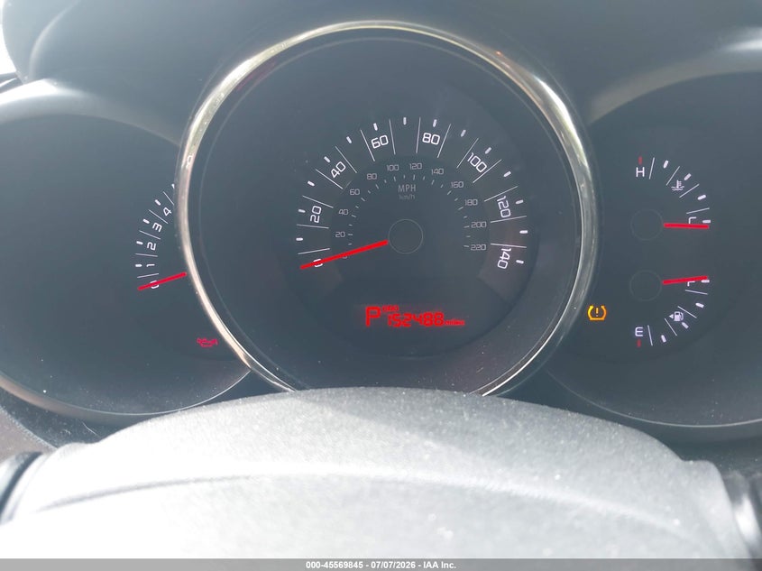 2011 Kia Soul VIN KNDJT2A21B7710543 IAAI salvage auction — NORMAL WEAR, Clear (Indiana), sold $475 on 2026-07-22 (photo 7)