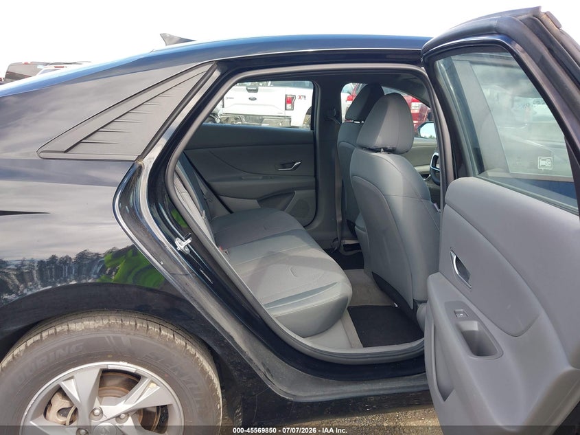 2021 Hyundai Elantra VIN 5NPLL4AG6MH047825 IAAI salvage auction — NORMAL WEAR, Sf97 (Washington), sold $25 on 2026-07-29 (photo 8)