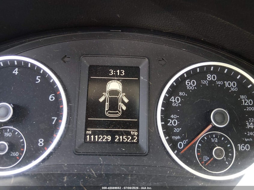 2017 Volkswagen Tiguan VIN WVGRV7AX8HK002877 IAAI salvage auction — FRONT END, Salvage Title, sold $1,700 on 2026-08-01 (photo 7)