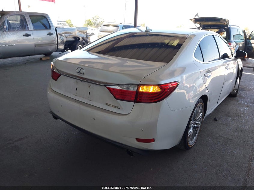 2014 Lexus ES VIN JTHBK1GG1E2116393 IAAI salvage auction — RIGHT FRONT, Salvage Title, sold $3,000 on 2026-07-23 (photo 4)