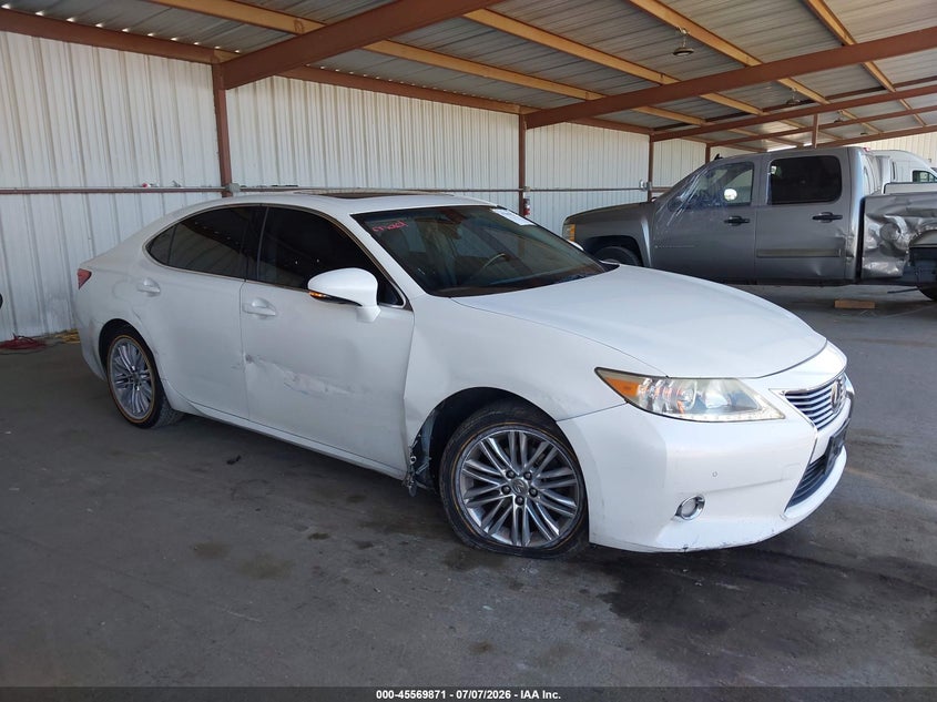2014 Lexus ES VIN JTHBK1GG1E2116393 IAAI salvage auction — RIGHT FRONT, Salvage Title, sold $3,000 on 2026-07-23 (photo 6)