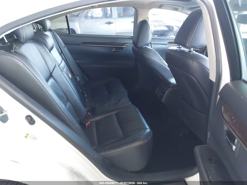 2014 Lexus ES VIN JTHBK1GG1E2116393 IAAI salvage auction — RIGHT FRONT, Salvage Title, sold $3,000 on 2026-07-23 (photo 8)