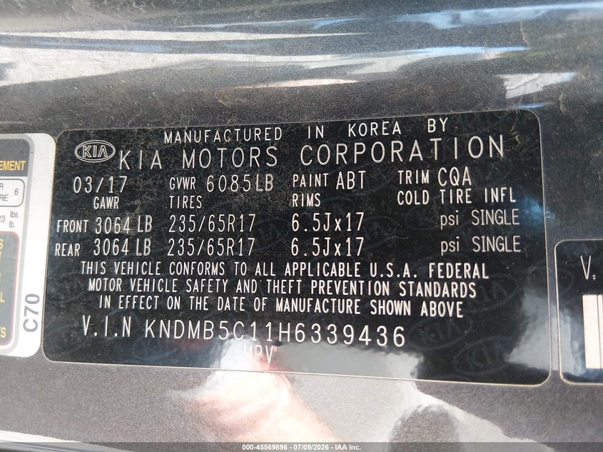 2017 Kia SEDONA VIN KNDMB5C11H6339436 IAAI salvage auction — NORMAL WEAR, Enterprise Vehicles Clear Only (Oregon), sold $700 on 2026-07-22 (photo 9)
