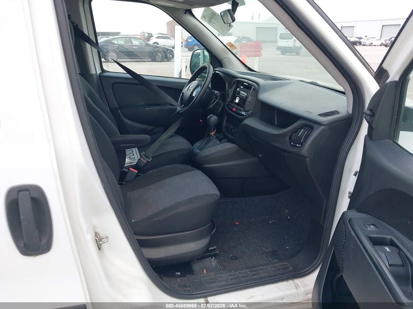2015 Ram Promaster city VIN ZFBERFAT7F6A78312 IAAI salvage auction — NORMAL WEAR, Clear (Montana), sold $1,275 on 2026-08-12 (photo 5)